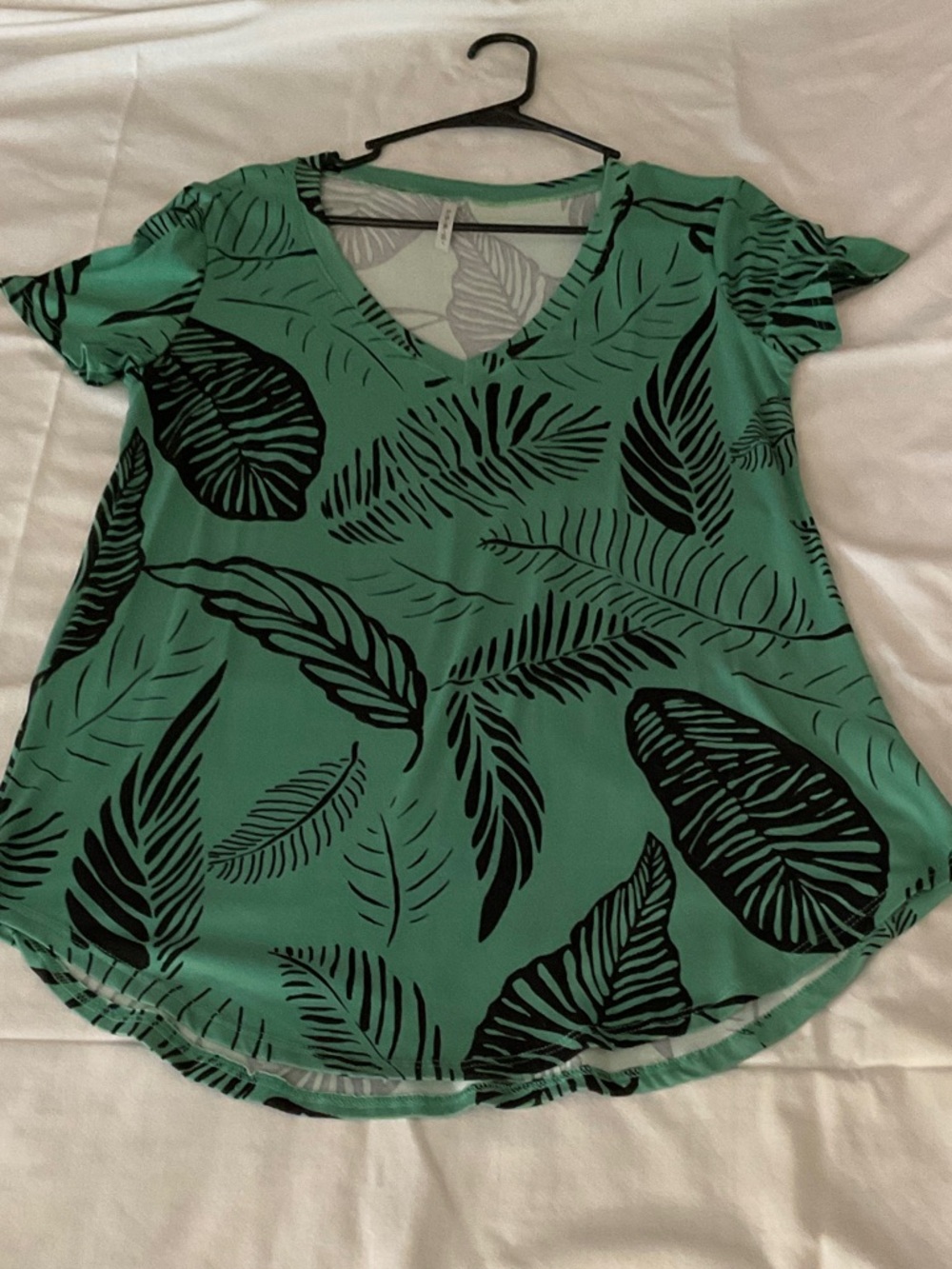 Green V-Neck Short Sleeve Tunic with Black Leaf Print